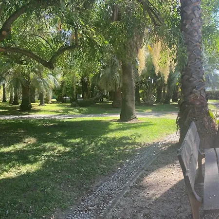 Lägenhet Arts At Station Sanremo