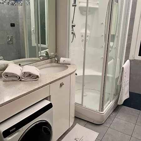 Arts At Station Апартаменты